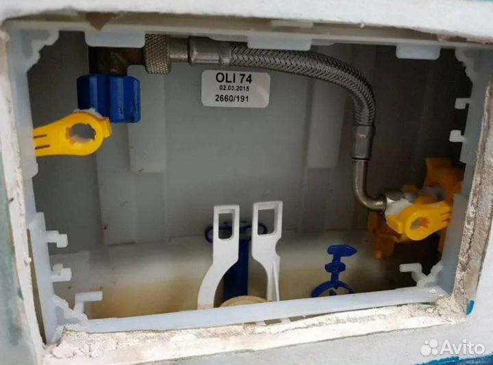 Ремонт унитазов/инсталляций.Сантехник