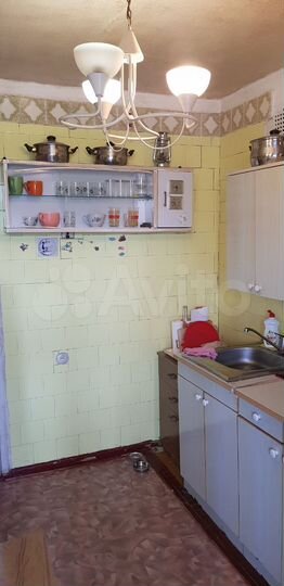 2-к. квартира, 48 м², 4/9 эт.