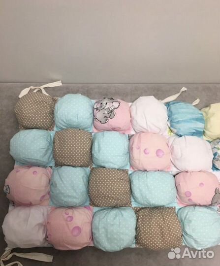 Бортики на детскую кроватку