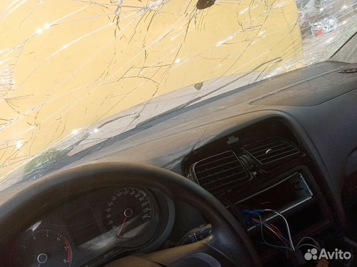 Торпедо Volkswagen Polo 5 (RUS)