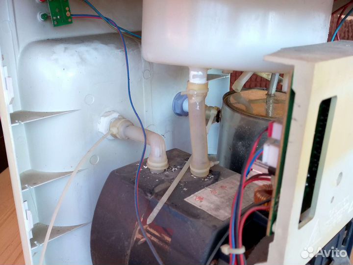 Кулер для воды на запчасти