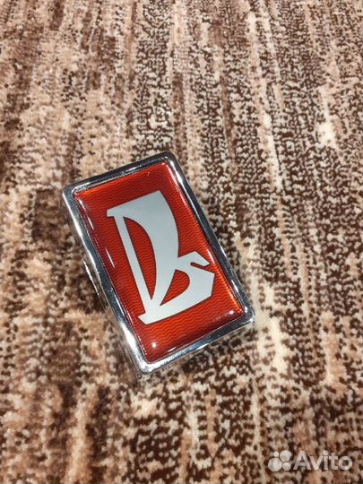 Коллекционная эмблема Ваз 2106