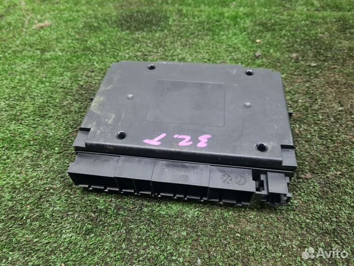 Блок управления бортовой сети Touareg 1