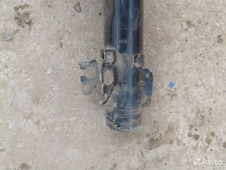 Стойка передняя Skoda Fabia 2