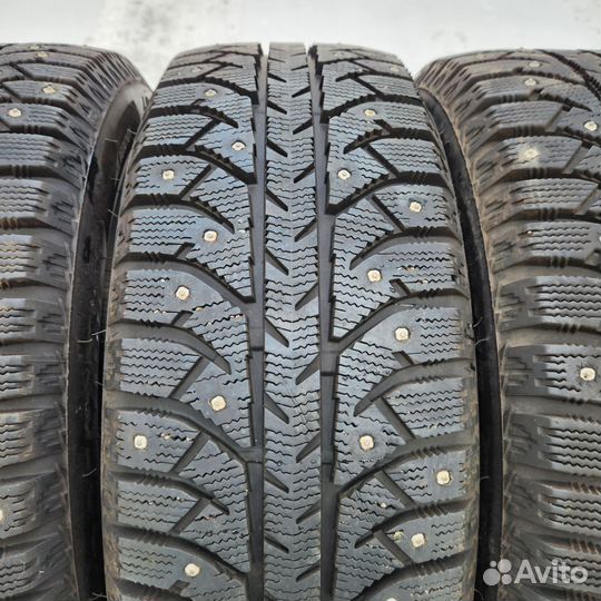 Bridgestone Ice Cruiser 7000S 185/60 R15 84T