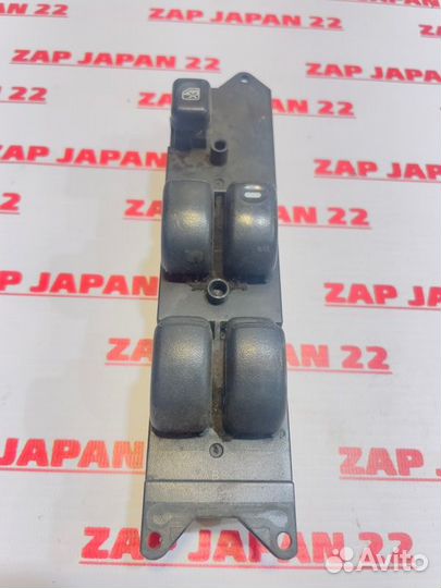 Блок управления стеклоподъемником передний правый