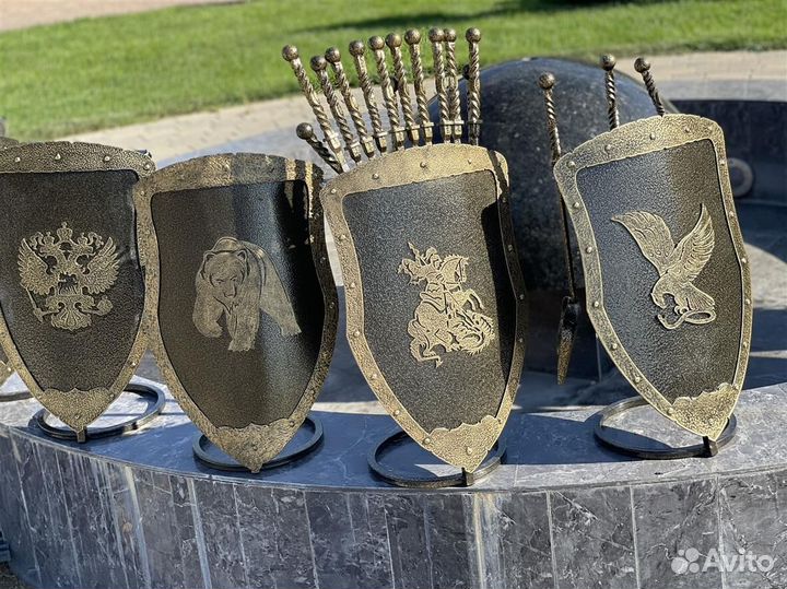 Щит подарочный