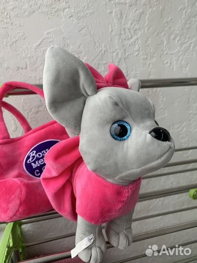 Собачка в сумочке