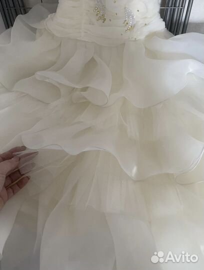 Шикарное платье для девочки на выпускной