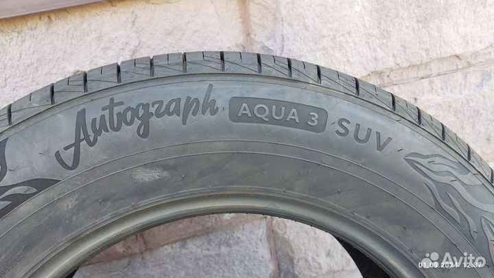 Ikon Tyres Autograph Aqua 3 SUV 215/65 R16 102