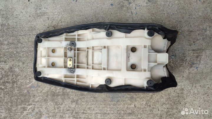 Седло сидение tdm900