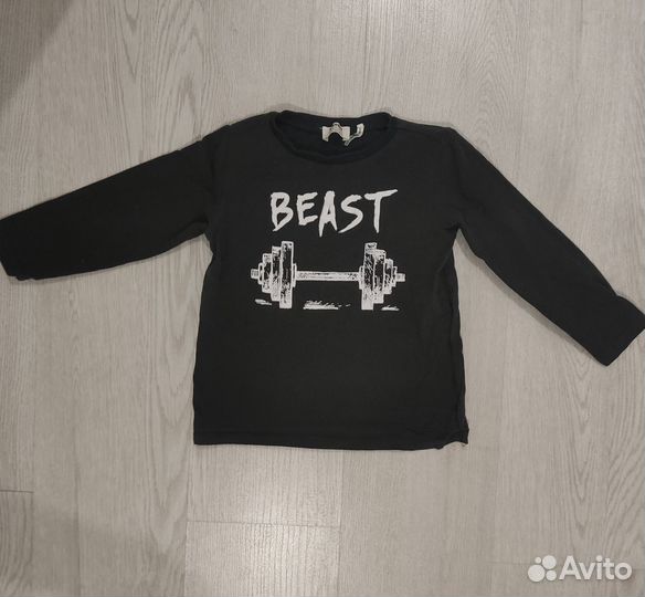 Вещи на мальчика 104-110 р