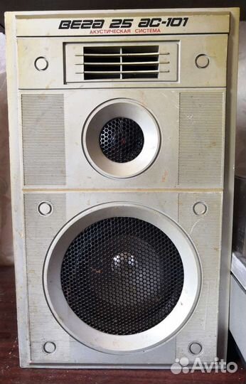 Проигрыватель вега 109 с колонками вега 25 ас-101