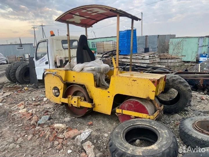 Дорожный каток Раскат ДУ-54А, 2000