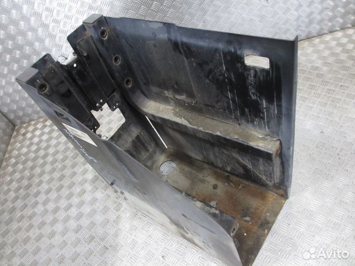 Кронштейн бака AdBlue ford ktgc46-5J290