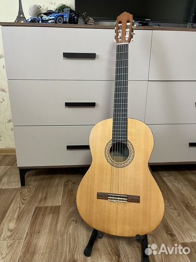 Гитара yamaha c40