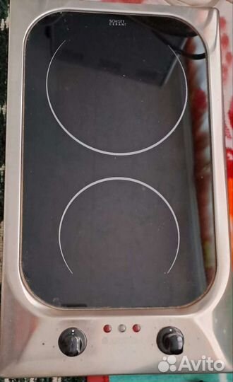 Индукционная варочная панель Ariston