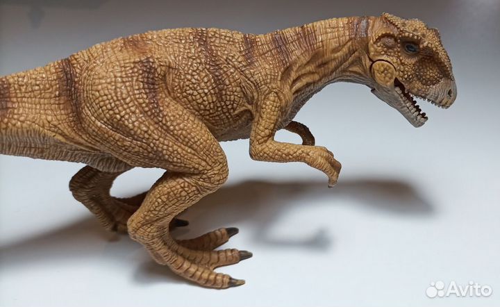 Динозавр Schleich Аллозавр