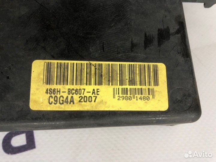 Диффузор с вентилятором Ford Fiesta хэтчбек 3D 1.4