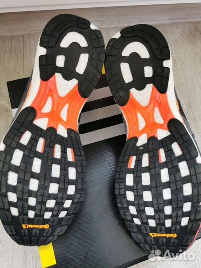 Кроссовки для бега adidas
