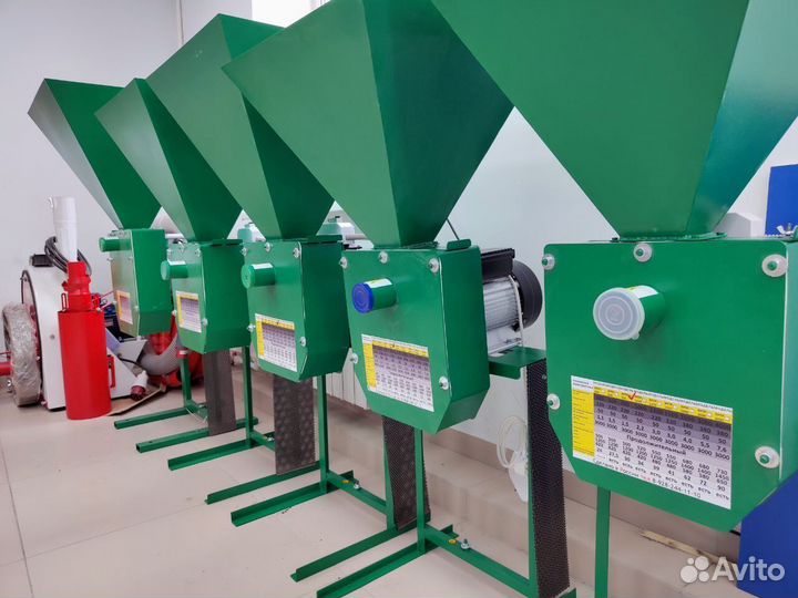 Измельчитель сена и соломы ис-3