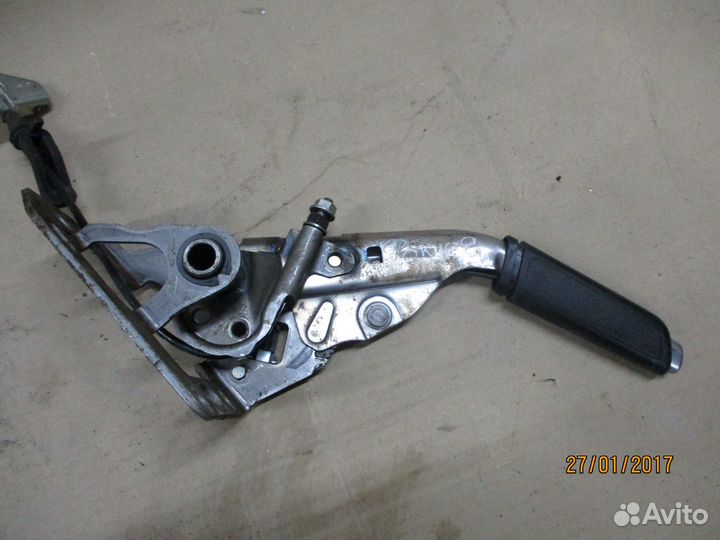 Ручник Форд Фокус 2 рестайлинг хэтчбек