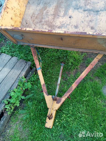 Прицеп легковой