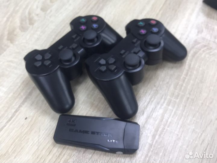 Км82 GameStick 1000игр 64GB