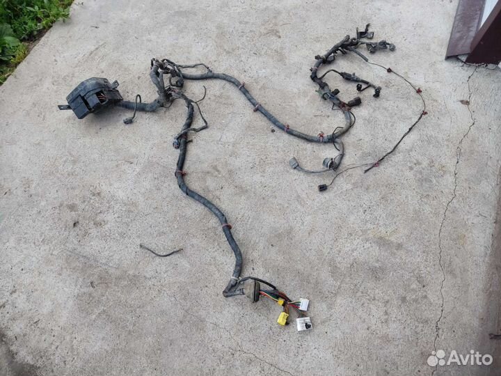 Hyundai Accent проводка подкапотная