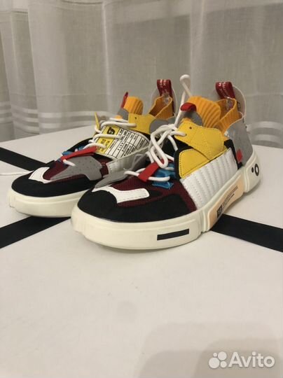 Кроссовки унисекс