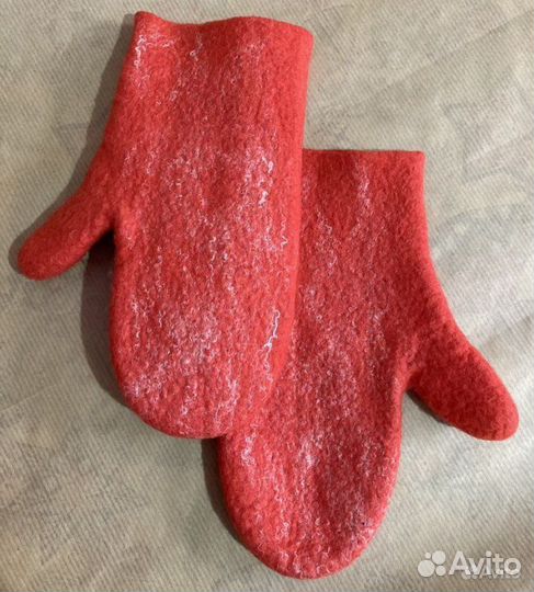 Варежки валеные и шарф