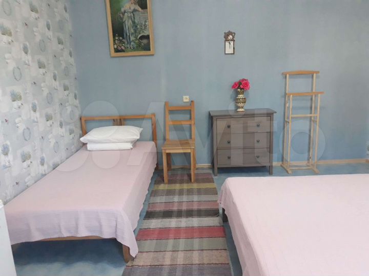 Комната 30 м² в 1-к., 1/2 эт.