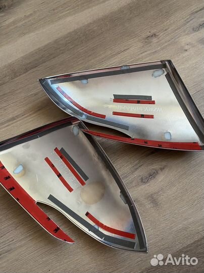 Накладки на зеркала Hyundai новые