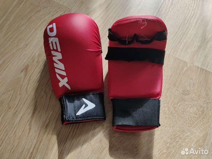 Боксерские перчатки, защита кисти