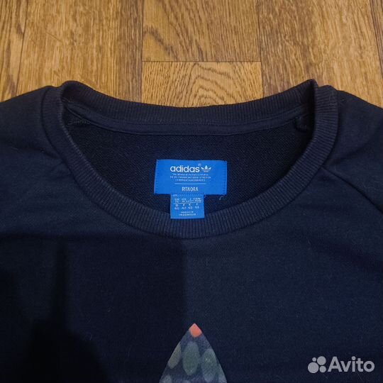 Свитшот adidas originals оригинал