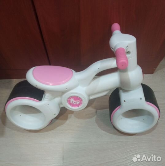 Беговел для малышей