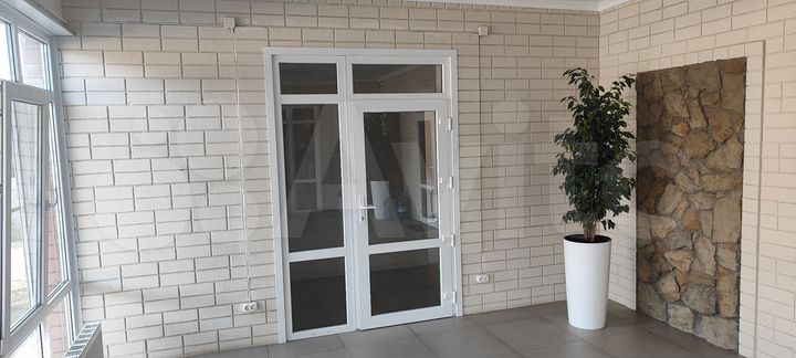 Торговая площадь, 60 м²