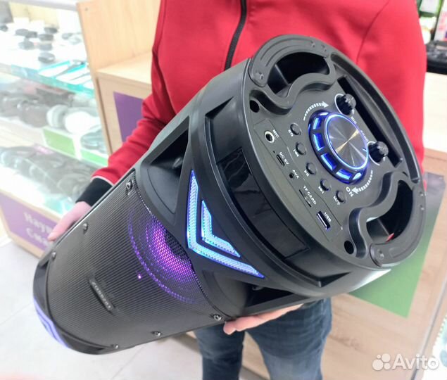 Мощная беспроводная блютуз колонка