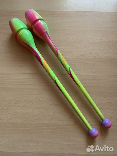 Булавы chacott 36 с аэрографией