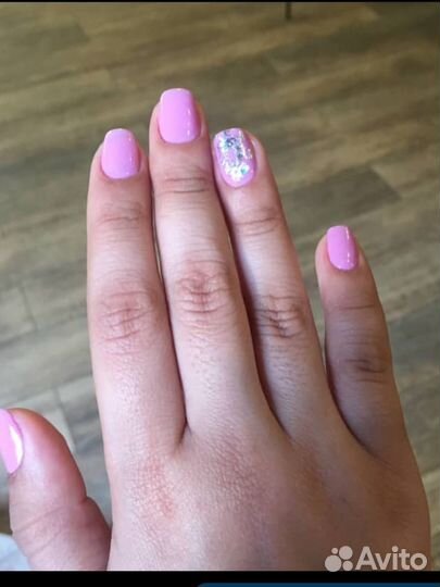 Маникюр на дому