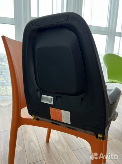 Автокресло Maxi cosi pebble plus с базой 2wayfix