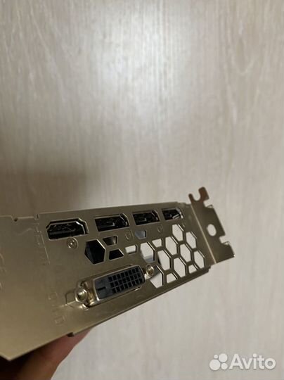 Игровая видеокарта RX 570