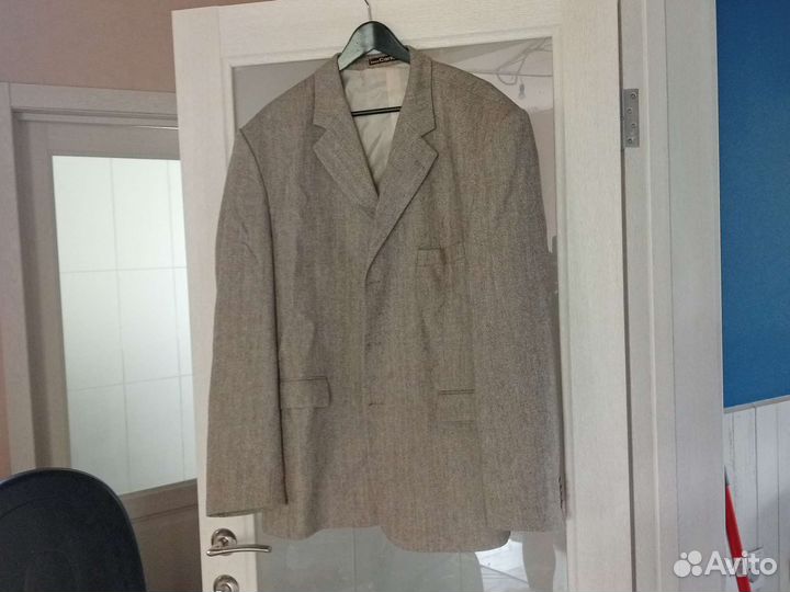 Вещи на мужчину 52-54