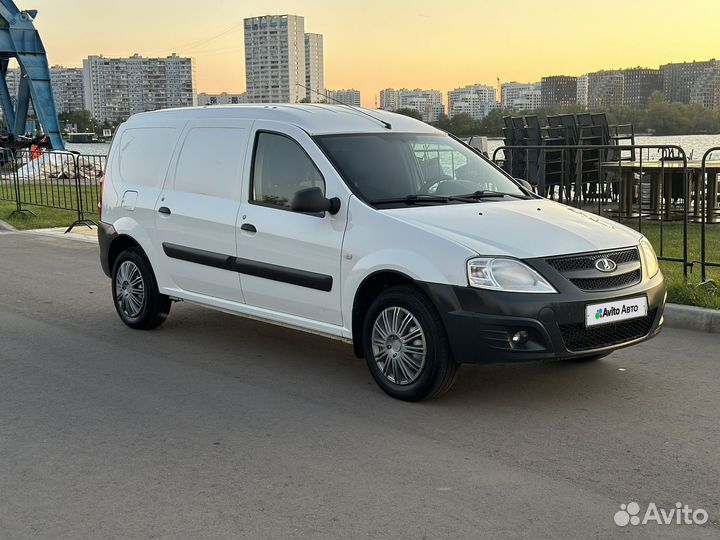 LADA Largus 1.6 МТ, 2018, 183 657 км
