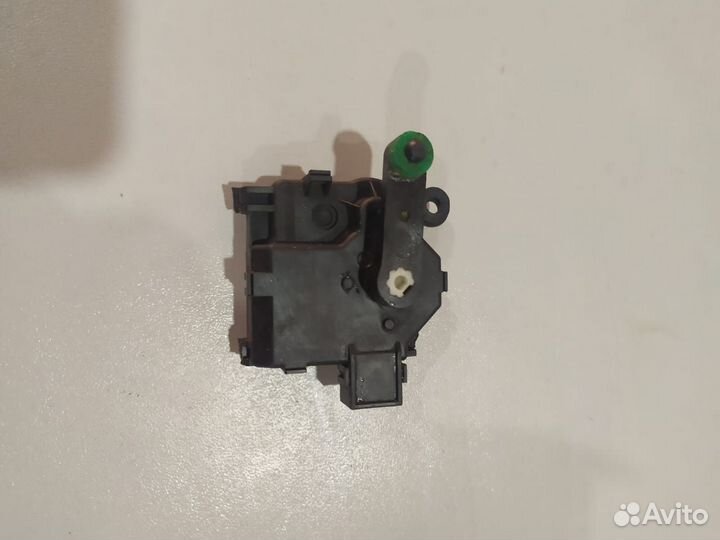 Сервопривод заслонок печки Mazda сх-5 2018