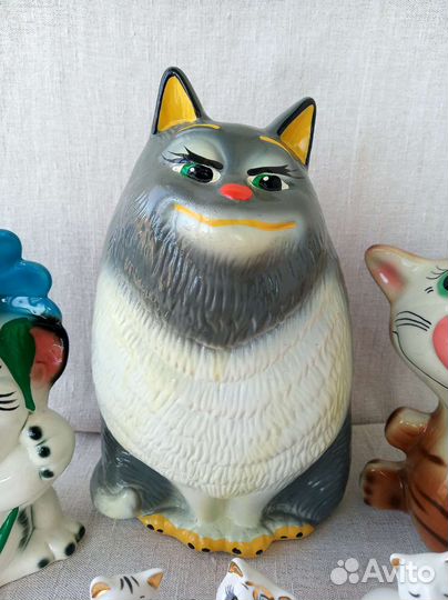Фигурки кошек копилки статуэтки