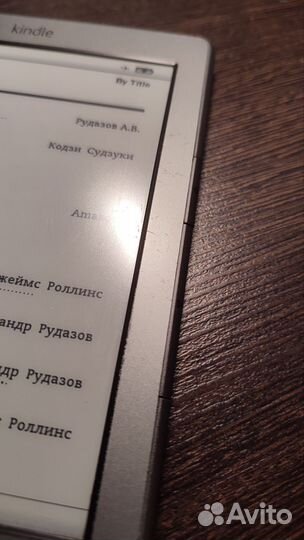 Электронная книга Amazon Kindle 4