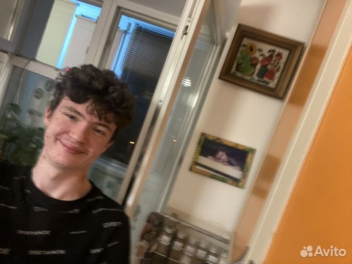 Официант от 16 лет