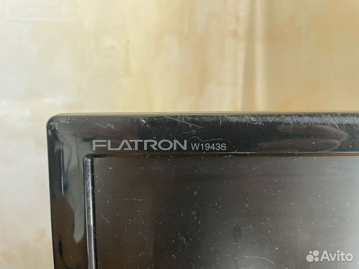 Монитор LG переходник Dvi D WGA