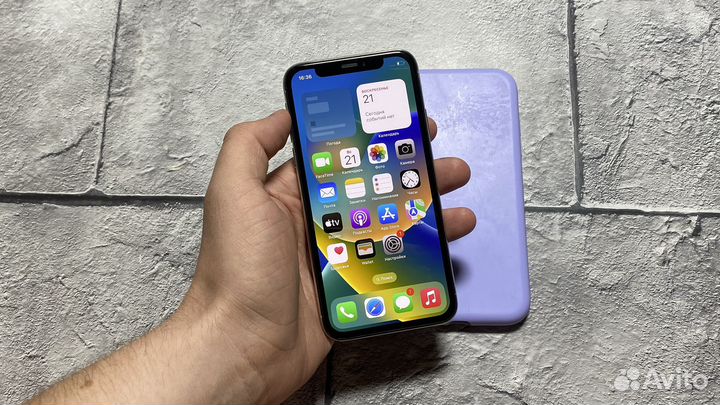 iPhone X, 64 ГБ